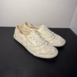 Coach  “Katie “ shoes coach Women's Cream Canvas Sneakers size 6.5